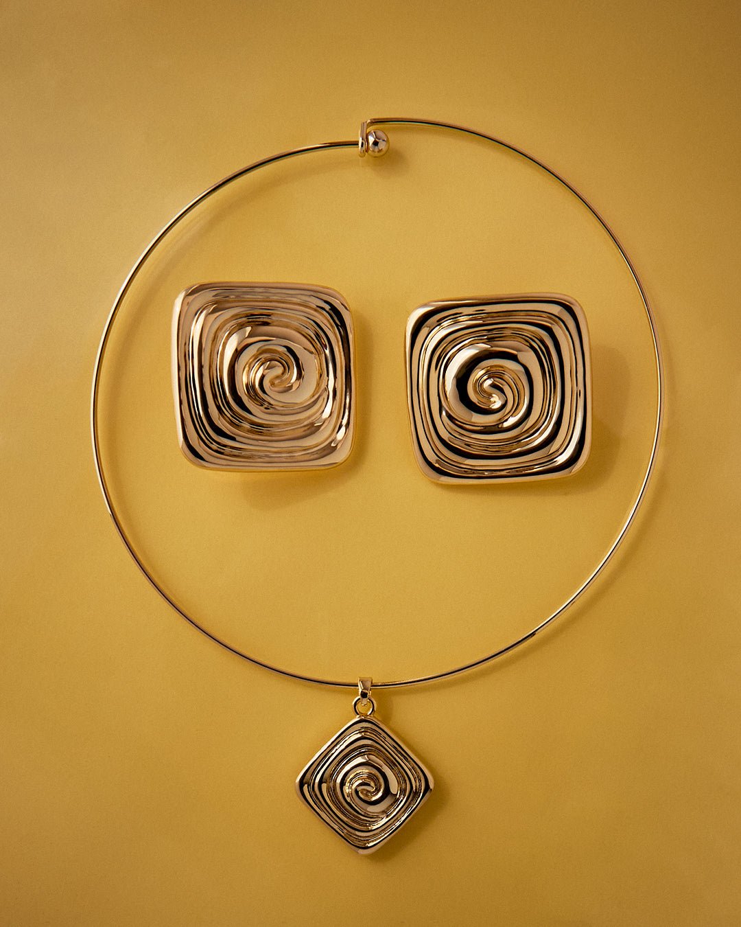 The Seychelles Choker-Gold - Image 3