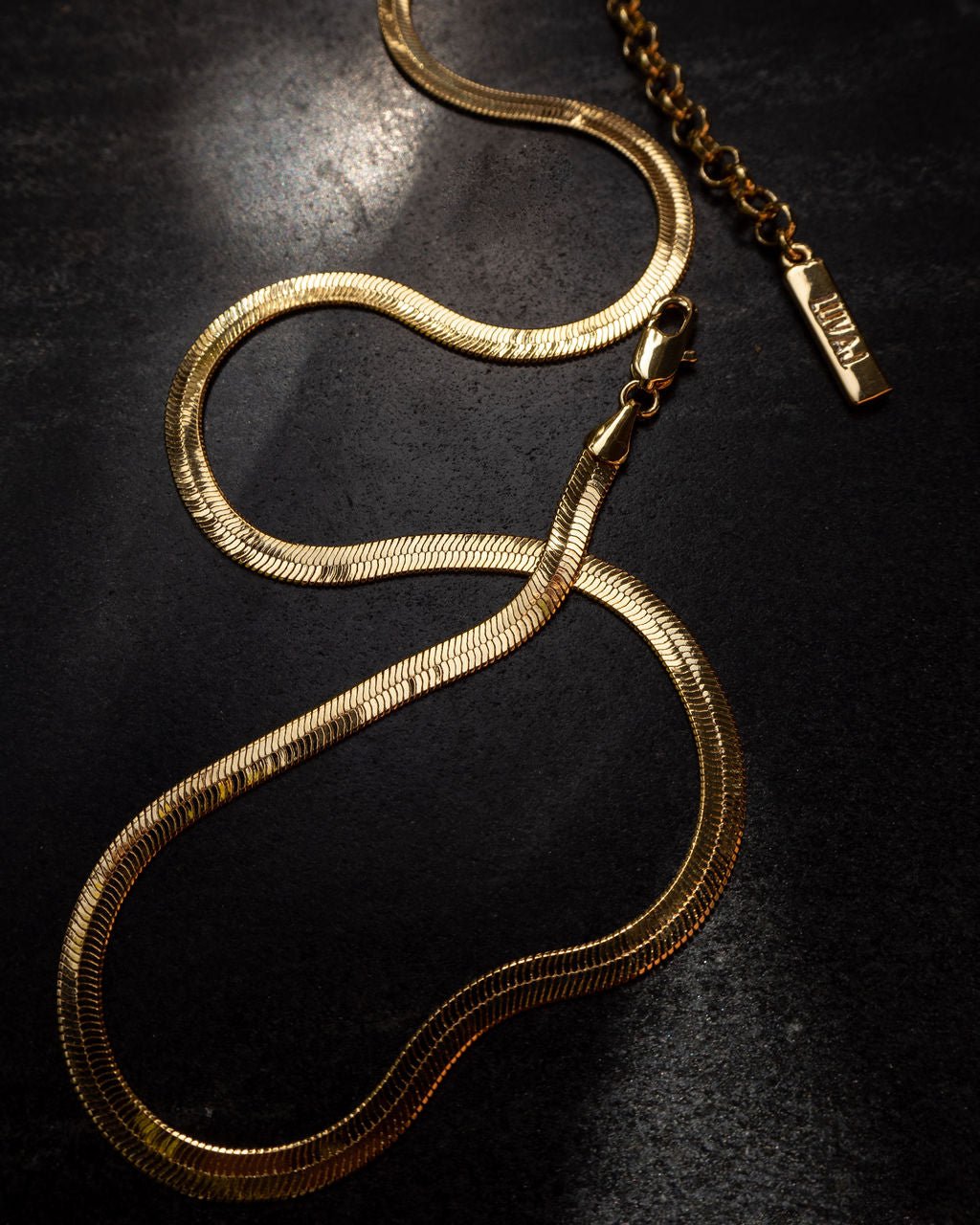 The Classique Herringbone Chain- Silver - Image 7